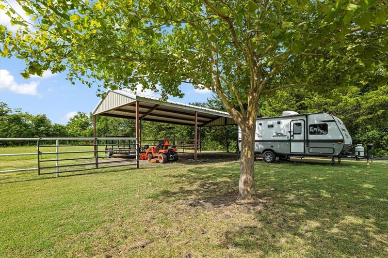 1172 County Road 3710, Leonard TX 75452 - Photo 22
