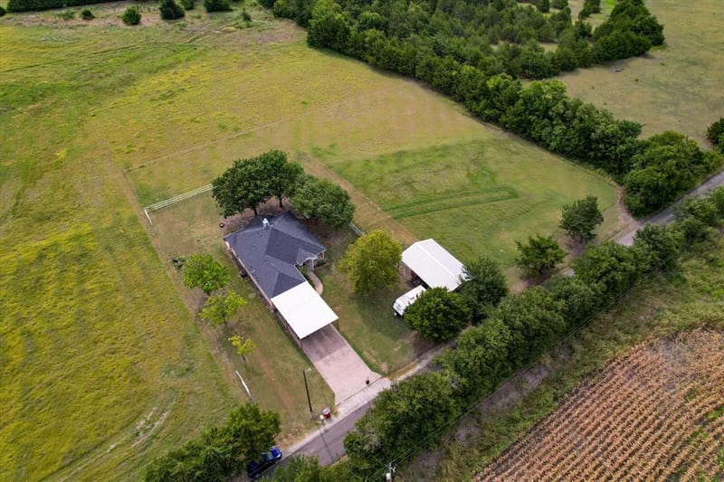 1172 County Road 3710, Leonard TX 75452 - Photo 24