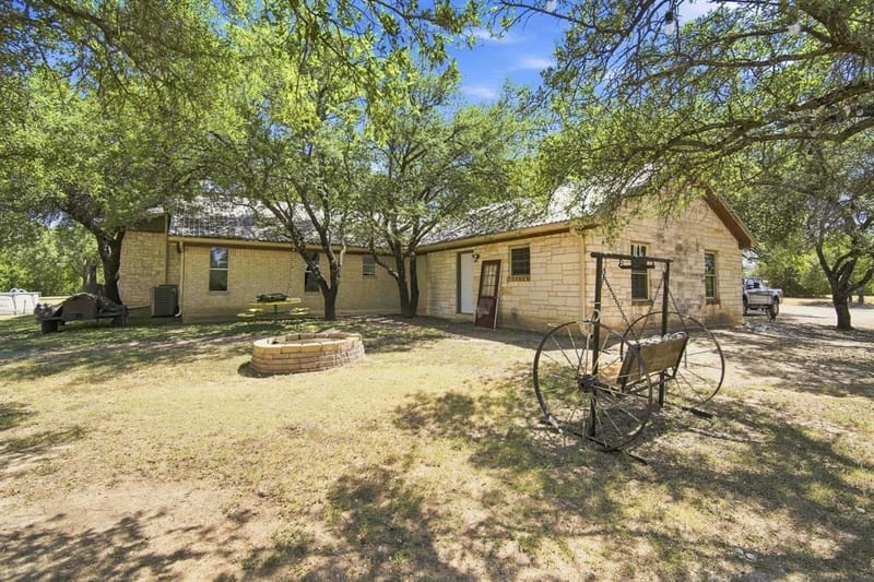 322 Fm 927, Morgan TX 76671 - Photo 3