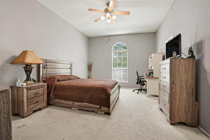 1333 Illinois Avenue, Lancaster TX 75134 - Photo 22