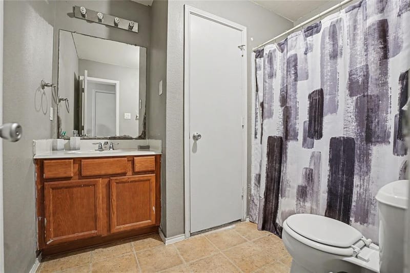 1333 Illinois Avenue, Lancaster TX 75134 - Photo 19