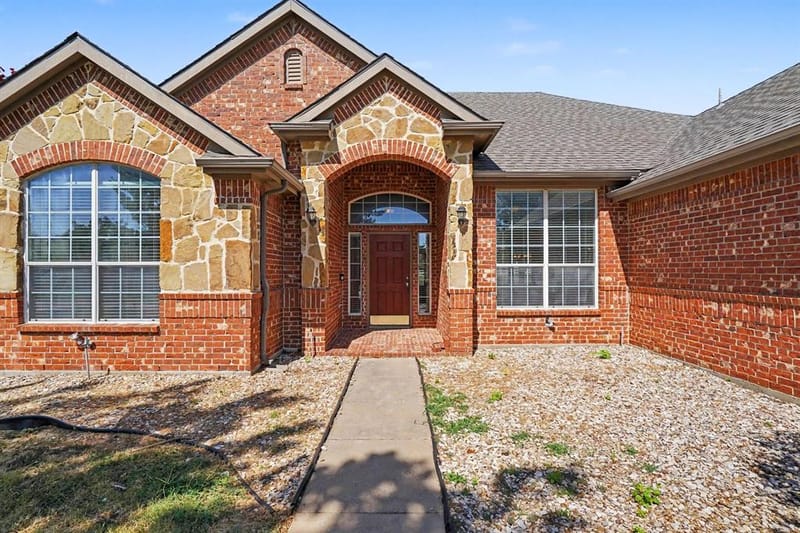4056 Running Brook Drive, Joshua TX 76058 - Photo 2