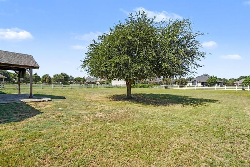 4056 Running Brook Drive, Joshua TX 76058 - Photo 33