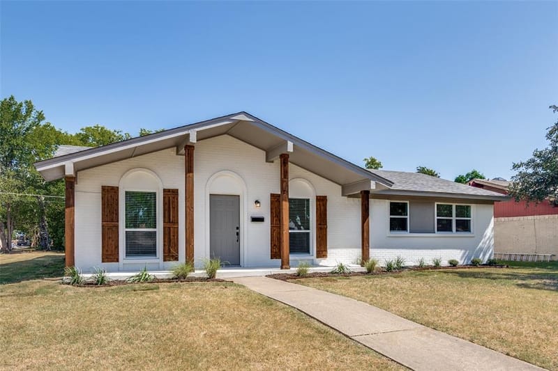 748 Kingswood Avenue, Richardson TX 75080