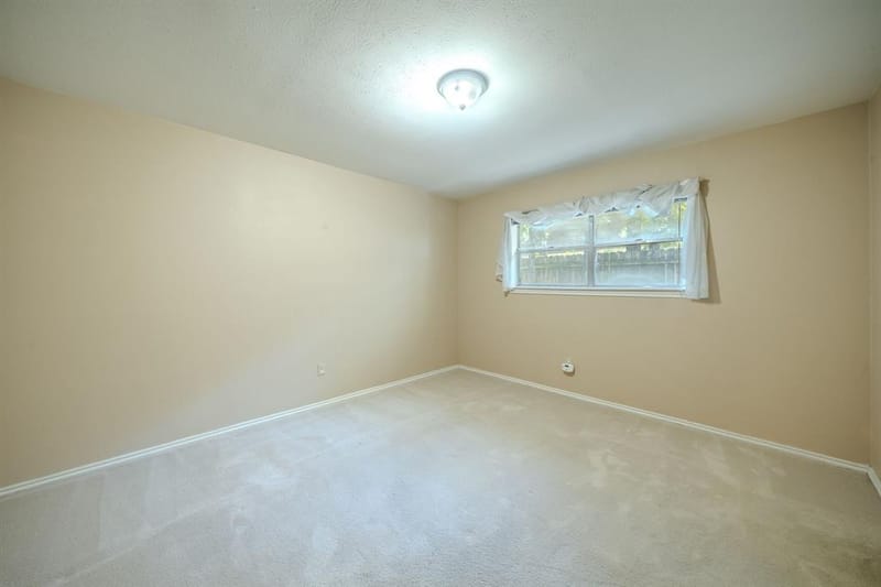 1803 Oak Grove Drive, Arlington TX 76013 - Photo 18