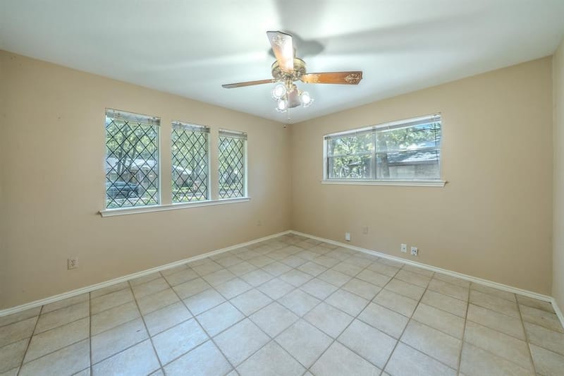 1803 Oak Grove Drive, Arlington TX 76013 - Photo 21
