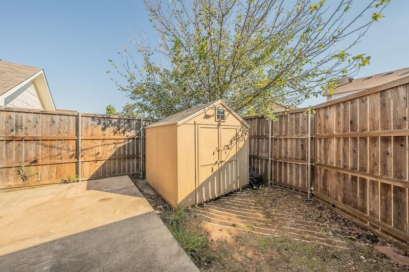 1322 Overlook Drive, Lewisville TX 75067 - Photo 38