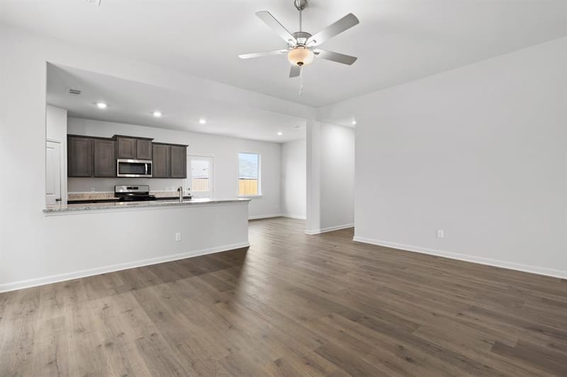 9629 Logan Square Drive, Fort Worth TX 76140 - Photo 3