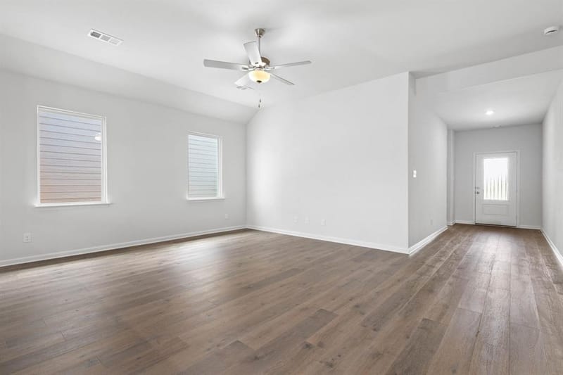 9612 Stranton Drive, Fort Worth TX 76140 - Photo 6