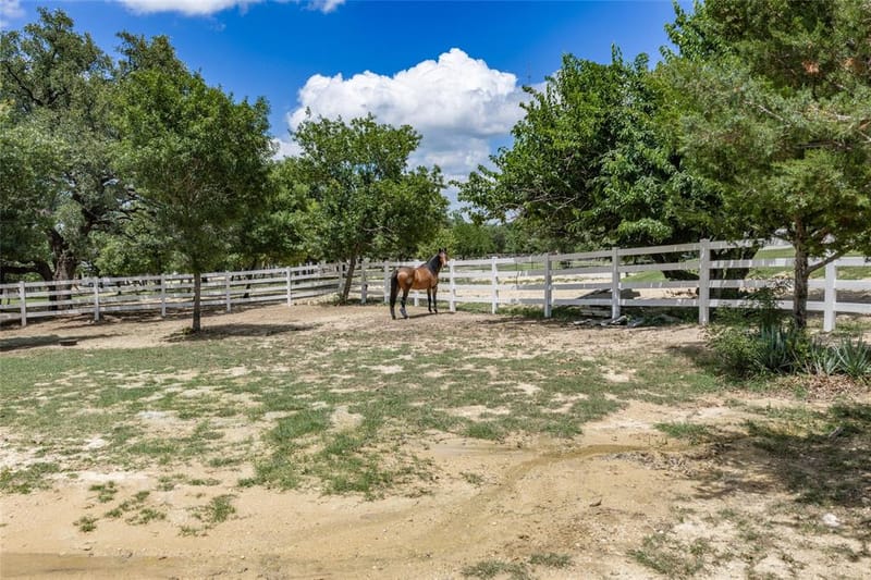 501 Upper Denton Road, Weatherford TX 76085 - Photo 37