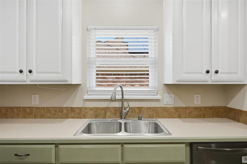 217 Quail Run, Aubrey TX 76227 - Photo 10
