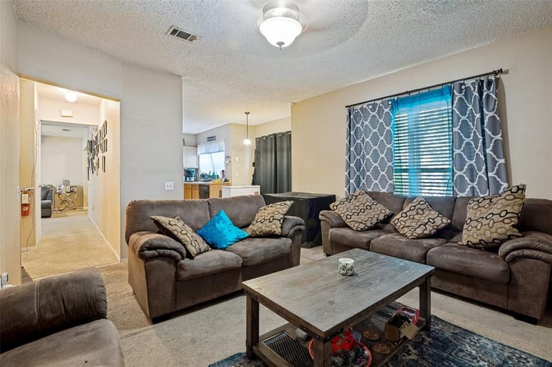4442 Mercer Street, Grand Prairie TX 75052 - Photo 7