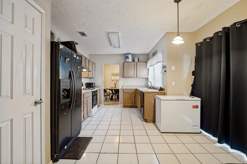 4442 Mercer Street, Grand Prairie TX 75052 - Photo 11