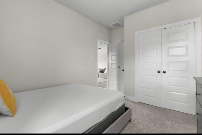 711 Prairie Falcon Drive, Arlington TX 76005 - Photo 32