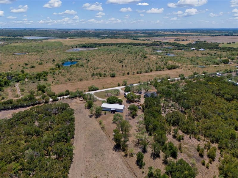 163 Hcr 3255, Mount Calm TX 76673 - Photo 7