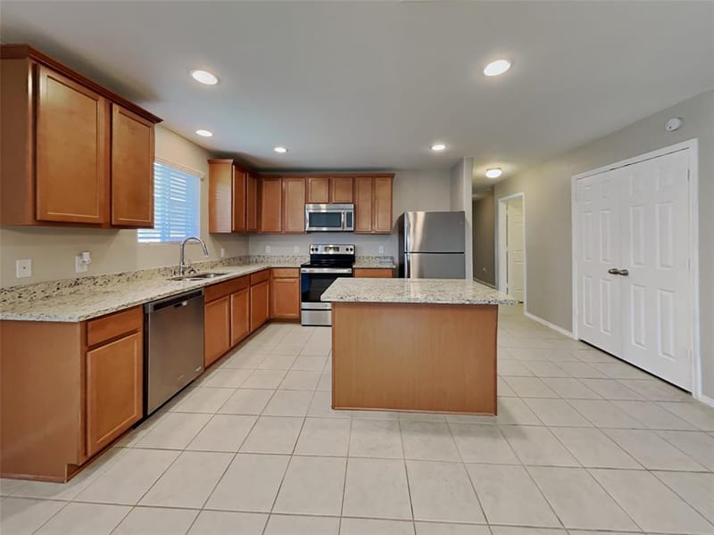 1108 Hickory Bend Lane, Fort Worth TX 76108 - Photo 2