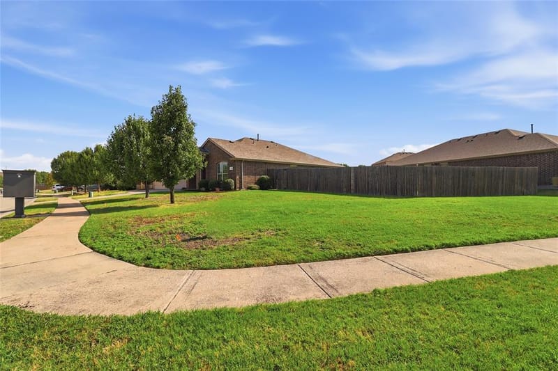 1299 Bent Grass Drive, Princeton TX 75407 - Photo 6