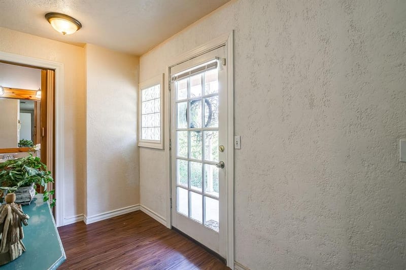 515 W Bridge Street, Weatherford TX 76086 - Photo 6