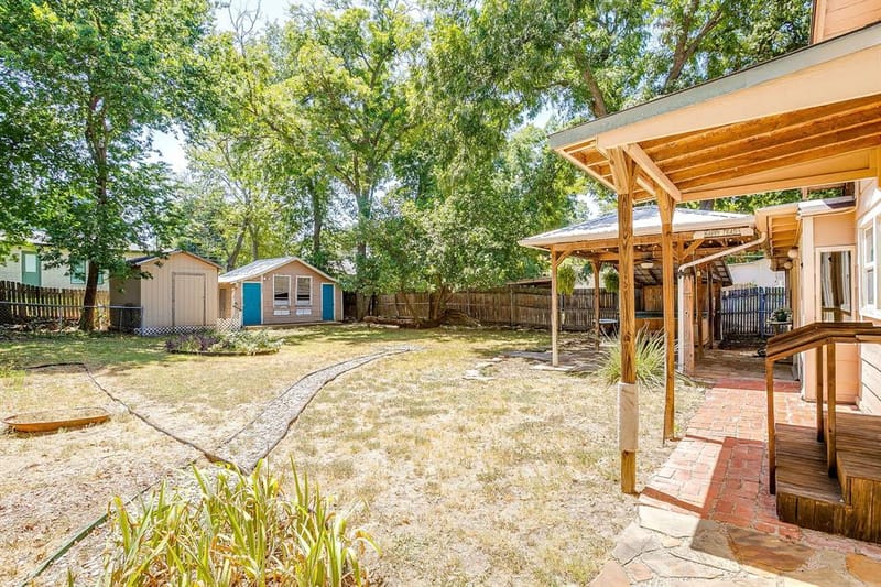 515 W Bridge Street, Weatherford TX 76086 - Photo 39