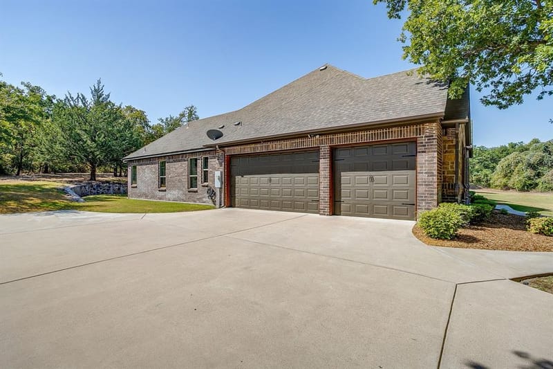 7259 Oak Creeks Court, Fort Worth TX 76135 - Photo 37