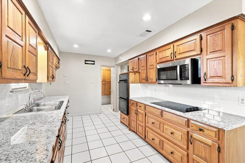 1903 Big Sky Drive, Lewisville TX 75077 - Photo 19