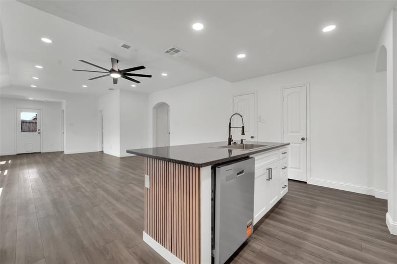 1810 Prairie View Drive, Princeton TX 75407 - Photo 7