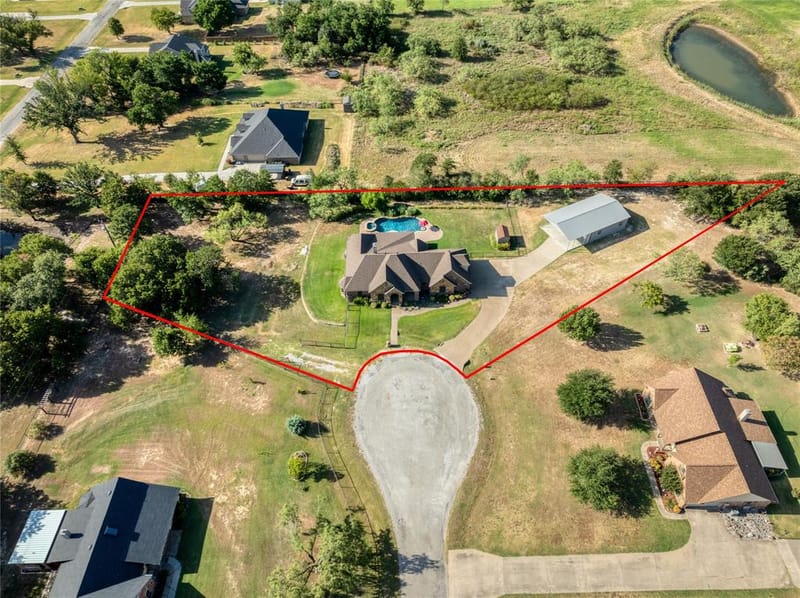 124 Carnes Court, Springtown TX 76082 - Photo 35