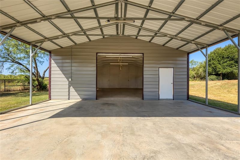 124 Carnes Court, Springtown TX 76082 - Photo 8