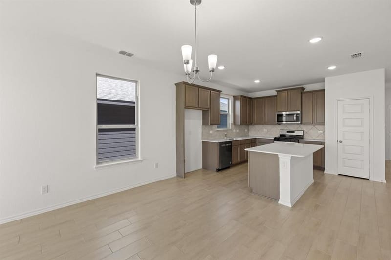 10937 Cacao Drive, Fort Worth TX 76108 - Photo 11