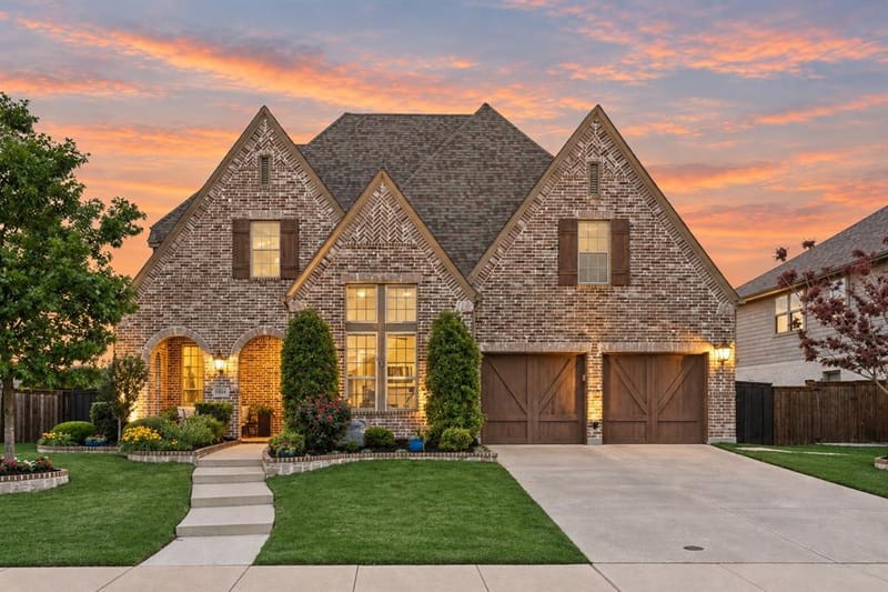 11604 Bull Creek Drive, Flower Mound TX 76226 - Photo 4