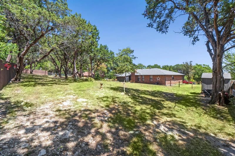 1133 County Road 2020, Glen Rose TX 76043 - Photo 22