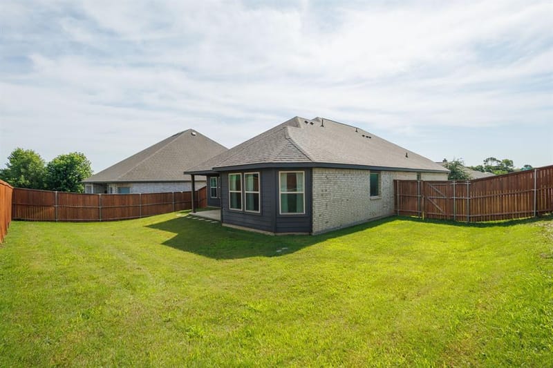 101 St Meena Court, Fort Worth TX 76120 - Photo 28