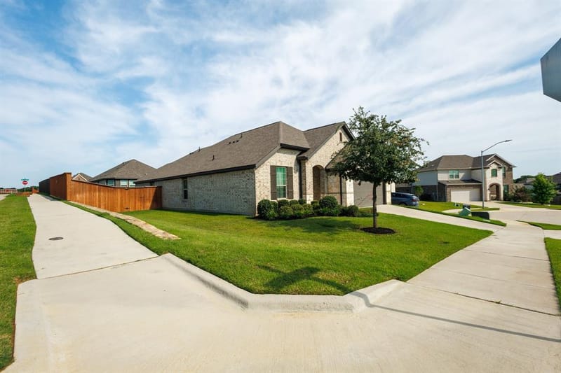 101 St Meena Court, Fort Worth TX 76120 - Photo 31