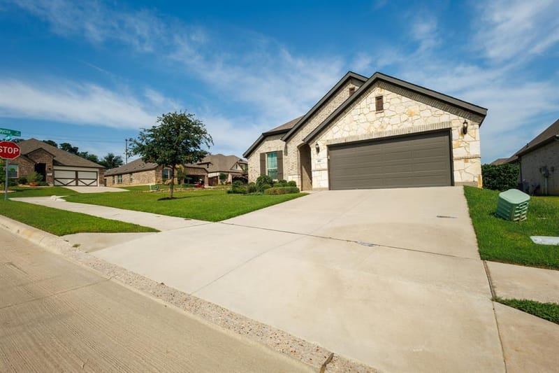 101 St Meena Court, Fort Worth TX 76120 - Photo 29