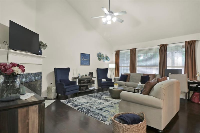 4951 Eyrie Court, Grand Prairie TX 75052 - Photo 4