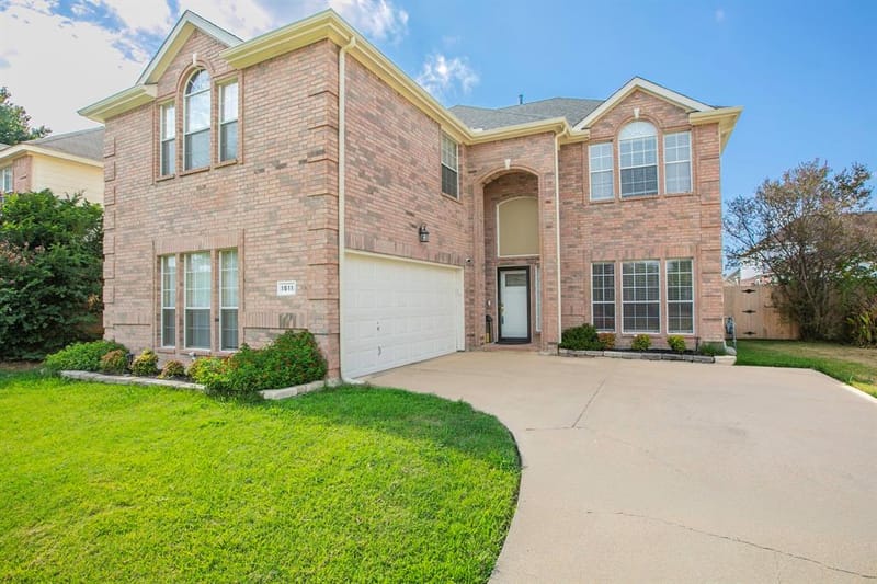 1511 Brighton Drive, Mansfield TX 76063