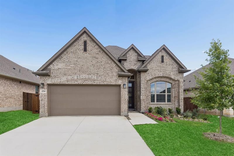 10325 Canna Lily Street, Fort Worth TX 76036