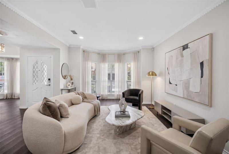 1319 Birkenhead Court, Dallas TX 75204