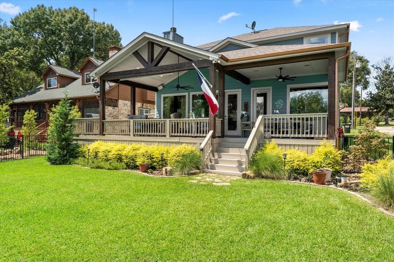 13700 Park Harbor Drive, Eustace TX 75124