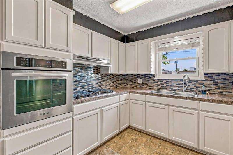 409 N Charlotte, Stephenville TX 76401 - Photo 16