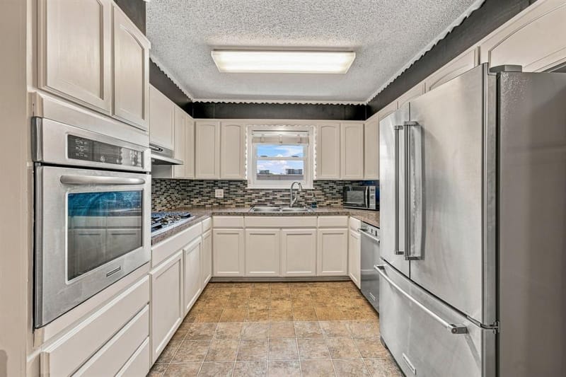 409 N Charlotte, Stephenville TX 76401 - Photo 15