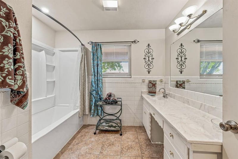 409 N Charlotte, Stephenville TX 76401 - Photo 19