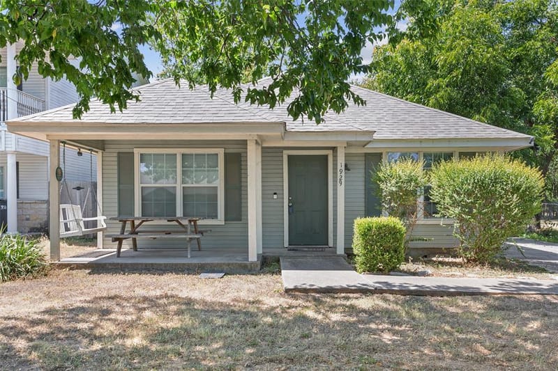 1929 S 14th Street, Waco TX 76706 - Photo 2