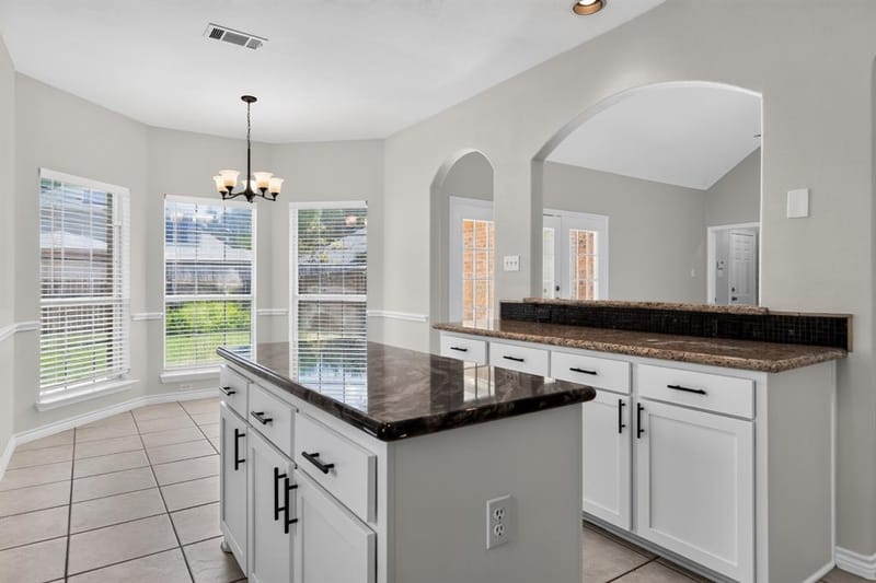 2806 Glenwick Court, Richardson TX 75082 - Photo 11