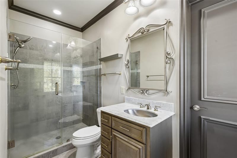 2404 Hollow Hill Lane, Lewisville TX 75056 - Photo 27