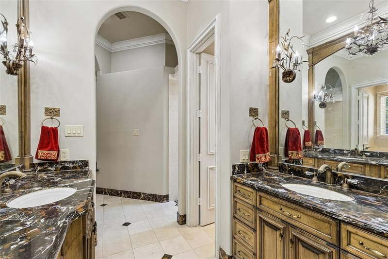 2404 Hollow Hill Lane, Lewisville TX 75056 - Photo 20