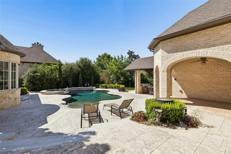 2404 Hollow Hill Lane, Lewisville TX 75056 - Photo 34