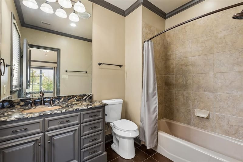 2404 Hollow Hill Lane, Lewisville TX 75056 - Photo 29