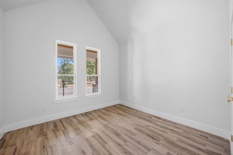 705 Cliff Street, Fort Worth TX 76164 - Photo 27
