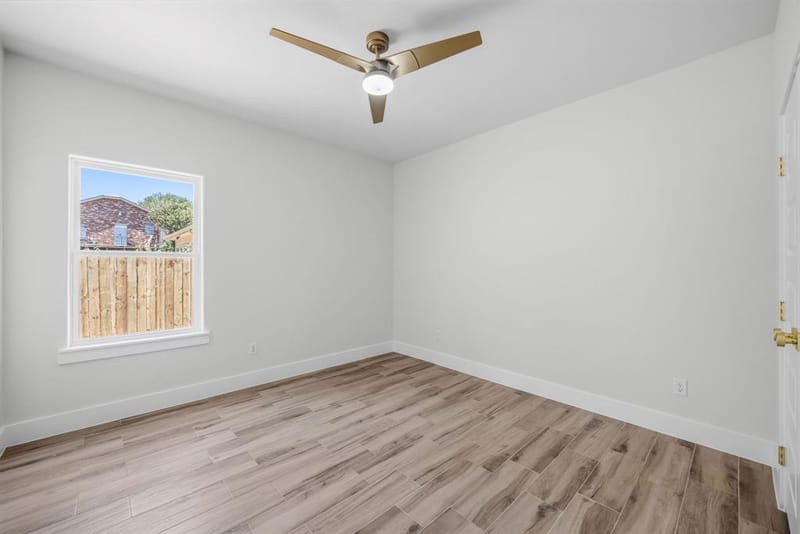 705 Cliff Street, Fort Worth TX 76164 - Photo 28